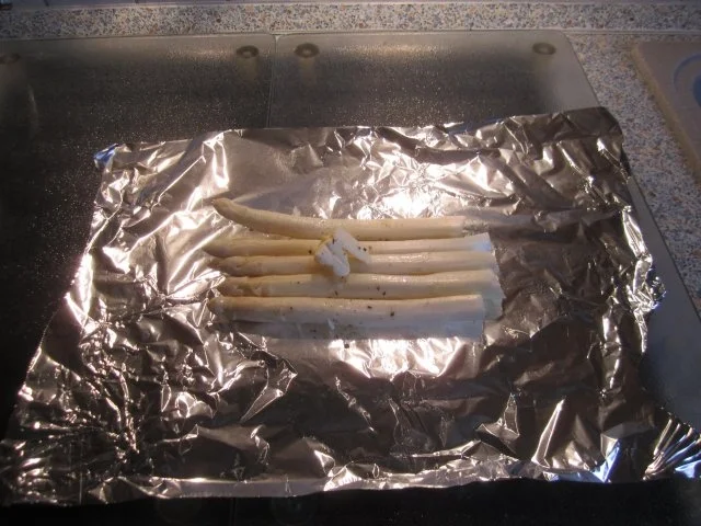 Gemüse:    Spargel mit zerlassener Butter - Rezept - Bild Nr. 2