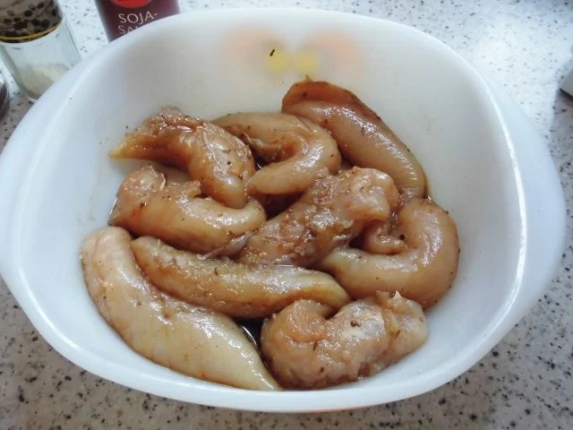 Asparagus mit Kräuter Hollandaise, Natur Reis und marinierte Hähnchen - Innenfilets - Rezept - Bild Nr. 2