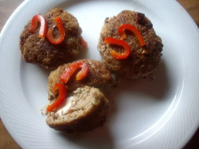 paprika-feta frikadellen - Rezept