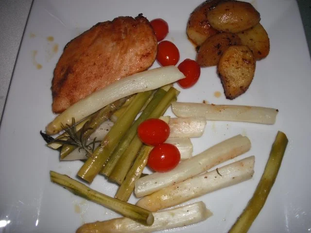 Rezept: Huhn aus dem Ofen Bild Nr. 2 Huhn aus dem Ofen - Rezept - Bild Nr. 2