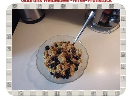 Rezept: Frühstück: Heidelbeer-Hirsefrühstück Bild Nr. 6 Frühstück: Heidelbeer-Hirsefrühstück - Rezept - Bild Nr. 6