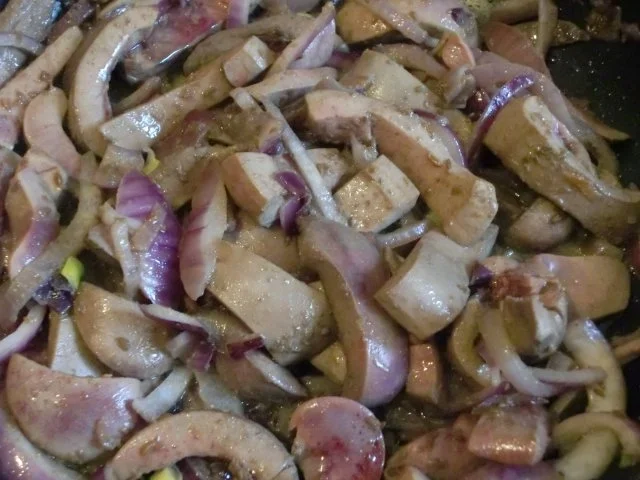 Rezept: Schweine - Nieren mit Zwiebeln und Kreuzkümmel Schweine - Nieren mit Zwiebeln und Kreuzkümmel - Rezept