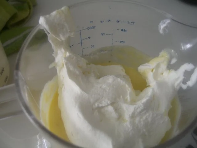 Rezept: Mango-Lassi-Eis Bild Nr. 2 Mango-Lassi-Eis - Rezept - Bild Nr. 2