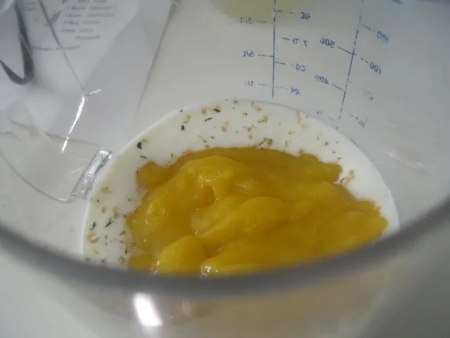 Rezept: Mango-Lassi-Eis Bild Nr. 3 Mango-Lassi-Eis - Rezept - Bild Nr. 3