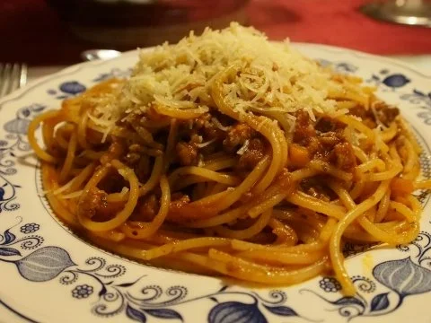 Spaghetti bolognese - Rezept
