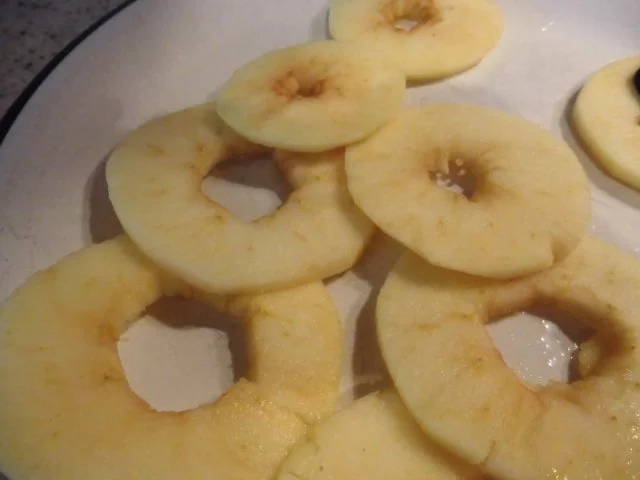 Rezept: Apfelpfannkuchen Bild Nr. 3 Apfelpfannkuchen - Rezept - Bild Nr. 3