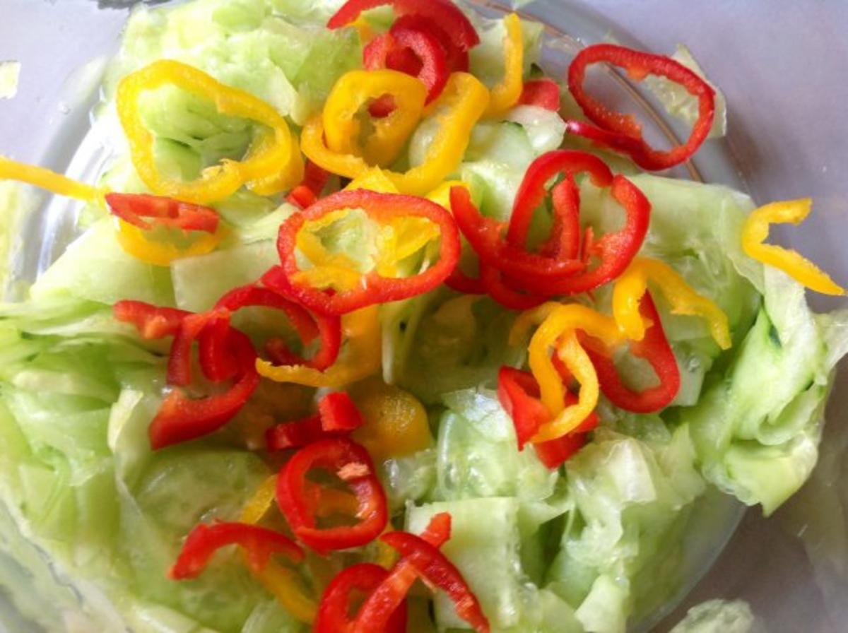 Gurken-Paprika-Salat mit Radieschenkresse - Rezept - Bild Nr. 4
