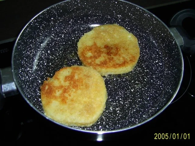 Ohne Fleisch: panierte Sellerie-Schnitzel & Rucolasalat - Rezept - Bild Nr. 3