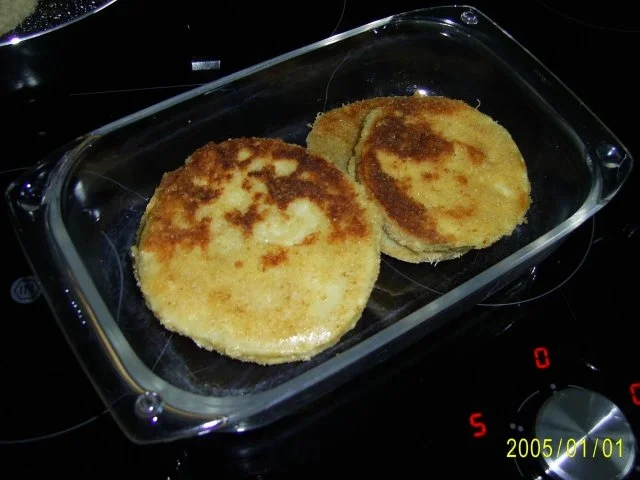 Ohne Fleisch: panierte Sellerie-Schnitzel & Rucolasalat - Rezept - Bild Nr. 4