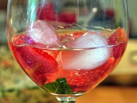 Rezept: Lillet Vive Bild Nr. 6 Lillet Vive - Rezept - Bild Nr. 6