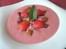 Erdbeer - Joghurt - Suppe mit Zimt - Croutons ... - Rezept
