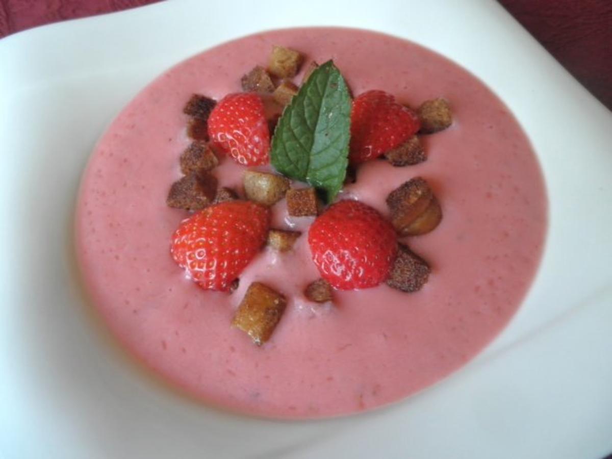 Erdbeer - Joghurt - Suppe mit Zimt - Croutons ... - Rezept - Bild Nr. 8