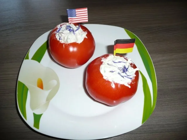 Rezept: Gefüllte Fleischtomaten mit einer " Teufelsfüllung " sagen die Freunde ! Bild Nr. 9 Gefüllte Fleischtomaten mit einer " Teufelsfüllung " sagen die Freunde ! - Rezept - Bild Nr. 9