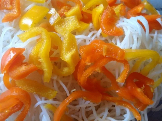 Reisnudelsalat - Rezept - Bild Nr. 4