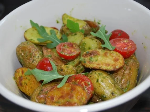 Ofenkartoffelsalat mit Rucolapesto - Rezept - Bild Nr. 3