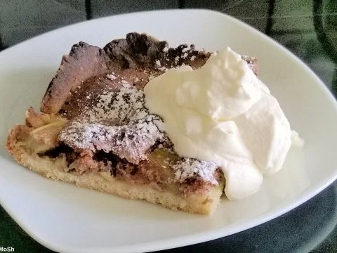 Rezept: Rhabarber-Kuchen mit Biskuitguß Bild Nr. 3 Rhabarber-Kuchen mit Biskuitguß - Rezept - Bild Nr. 3
