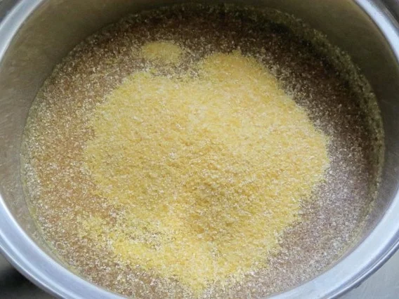 Rezept: Beilage: Polenta-Schnitten Bild Nr. 2 Beilage: Polenta-Schnitten - Rezept - Bild Nr. 2