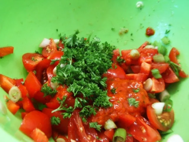 Rezept: Tomatensalat mal etwas anders Bild Nr. 5 Tomatensalat mal etwas anders - Rezept - Bild Nr. 5