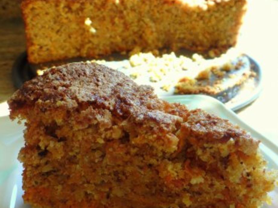 Karotten Haselnuss Kuchen - einfach - von Sri_Devi