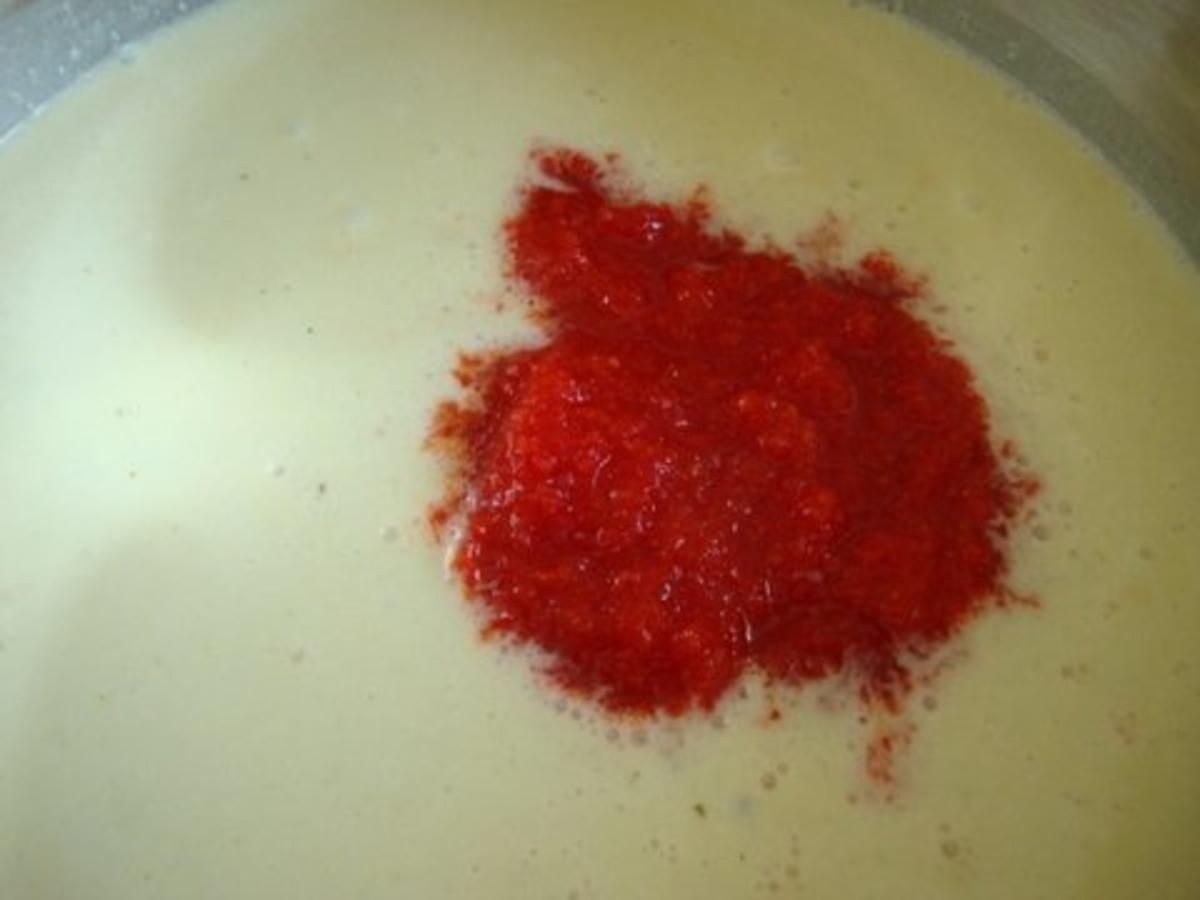 kaltes Paprikacremesüppchen mit Ziegenfrischkäsetüpfelchen - Rezept - Bild Nr. 16