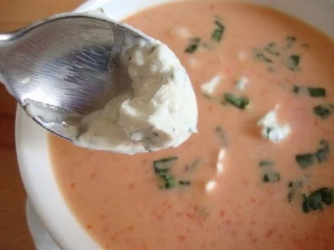 kaltes Paprikacremesüppchen mit Ziegenfrischkäsetüpfelchen - Rezept - Bild Nr. 17