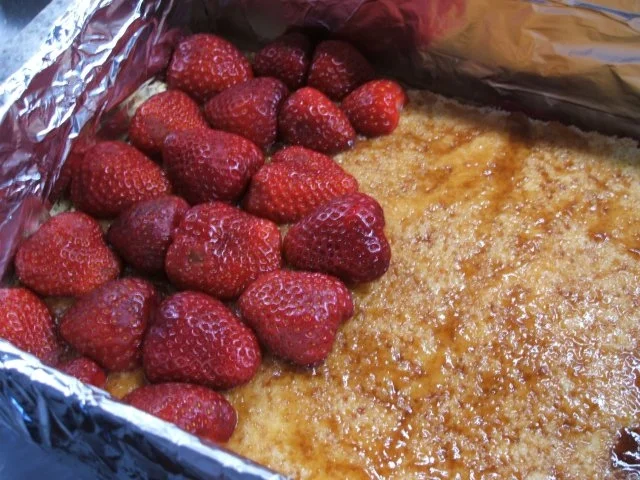 Rezept: Backen: Erdbeerschnitten für Figurbewusste Bild Nr. 10 Backen: Erdbeerschnitten für Figurbewusste - Rezept - Bild Nr. 10