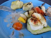 Rezept: Gegrillter Gemรผsespiess mit Halloumi und gefรผllte rote Betekugel Gegrillter Gemรผsespiess mit Halloumi und gefรผllte rote Betekugel - Rezept