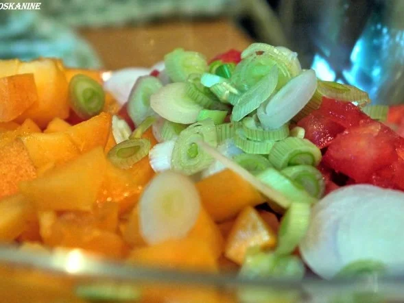 Rezept: Quinoasalat mit Aprikosen, Tomaten und Hähnchenbrust Bild Nr. 6 Quinoasalat mit Aprikosen, Tomaten und Hähnchenbrust - Rezept - Bild Nr. 6