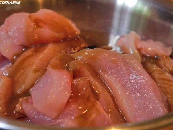 Rezept: Quinoasalat mit Aprikosen, Tomaten und Hähnchenbrust Bild Nr. 9 Quinoasalat mit Aprikosen, Tomaten und Hähnchenbrust - Rezept - Bild Nr. 9