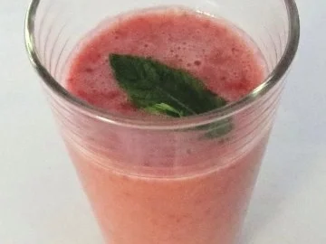 Rezept: Getränk: Erdbeer-Lassi Getränk: Erdbeer-Lassi - Rezept