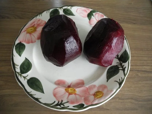 Rezept: Vegan : Rote Bete Carpaccio mit Zwiebeln Bild Nr. 3 Vegan : Rote Bete Carpaccio mit Zwiebeln - Rezept - Bild Nr. 3