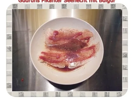 Rezept: Fisch: Pikanter Seehecht mit Bulgur und Tomatensoße Bild Nr. 4 Fisch: Pikanter Seehecht mit Bulgur und Tomatensoße - Rezept - Bild Nr. 4