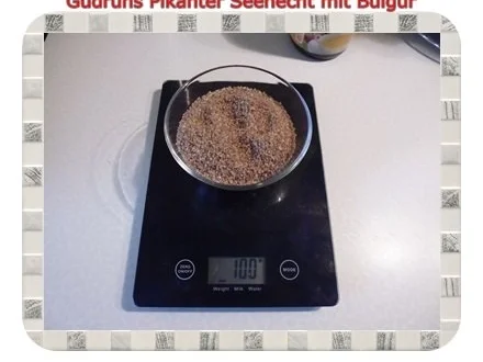 Rezept: Fisch: Pikanter Seehecht mit Bulgur und Tomatensoße Bild Nr. 5 Fisch: Pikanter Seehecht mit Bulgur und Tomatensoße - Rezept - Bild Nr. 5