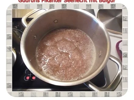 Rezept: Fisch: Pikanter Seehecht mit Bulgur und Tomatensoße Bild Nr. 14 Fisch: Pikanter Seehecht mit Bulgur und Tomatensoße - Rezept - Bild Nr. 14