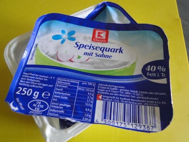 Rezept: Gefrostete Erdbeermilch zum löffeln oder mit Trinkstrohhalm Bild Nr. 3 Gefrostete Erdbeermilch zum löffeln oder mit Trinkstrohhalm - Rezept - Bild Nr. 3