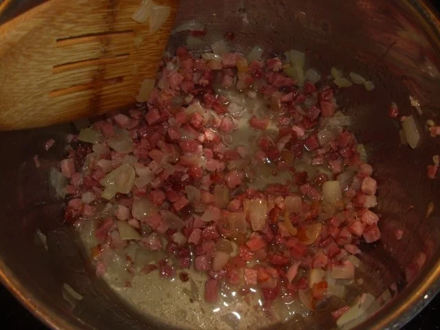 Eier in einer Käse-Speck Soße - Rezept - Bild Nr. 2