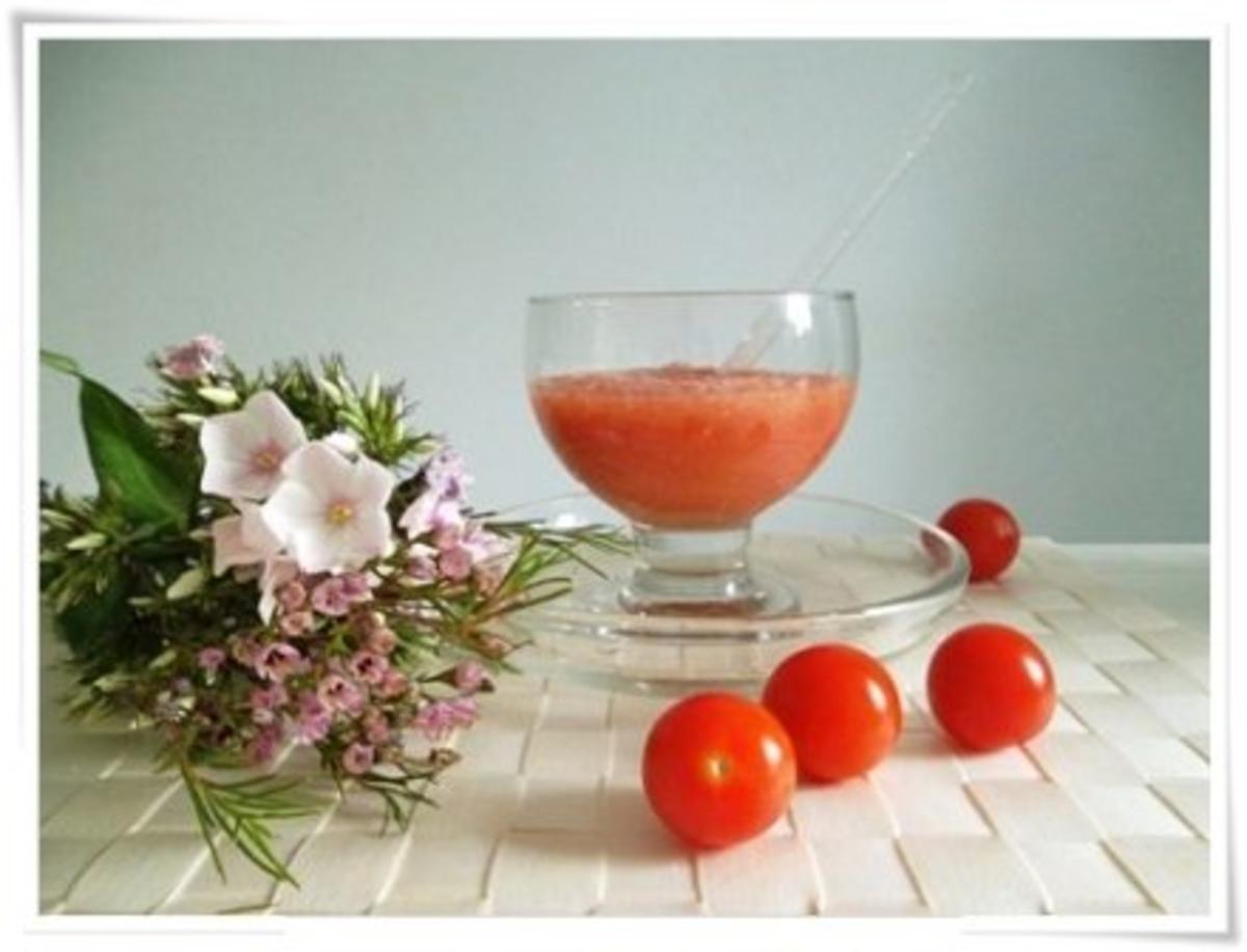 ☀ Erfrischender Tomaten- Gurke Smoothie ☀ - Rezept