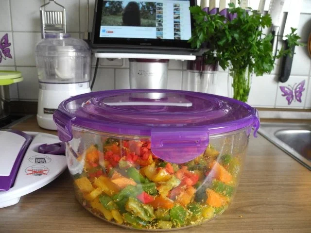 Rezept: Vegan : Paprika - Gulasch Bild Nr. 5 Vegan : Paprika - Gulasch - Rezept - Bild Nr. 5