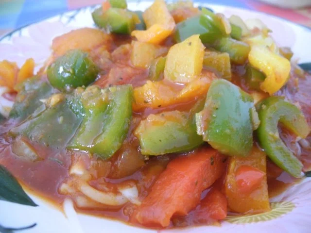 Rezept: Vegan : Paprika - Gulasch Bild Nr. 13 Vegan : Paprika - Gulasch - Rezept - Bild Nr. 13