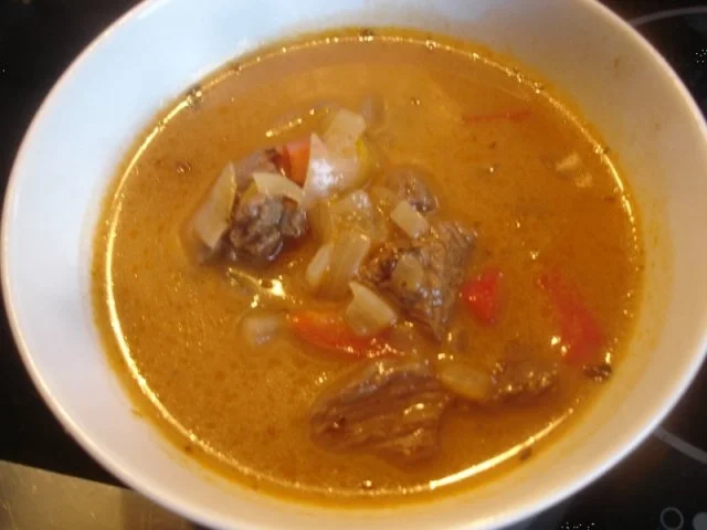 Gulaschsuppe à la Papa II - Rezept