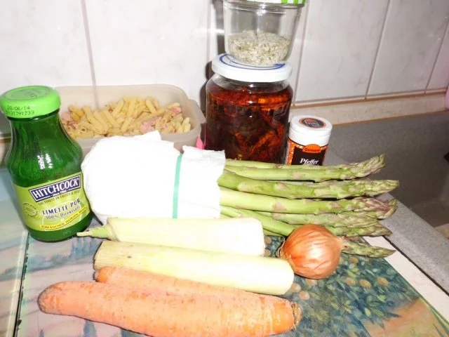 Pfannengericht: Gemüse-Nudel-Pfanne "Querbeet-Feldein" - Rezept - Bild Nr. 2