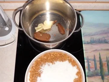 Rezept: Kühlschranktorte: "Schneewittchen-Torte" Bild Nr. 3 Kühlschranktorte: "Schneewittchen-Torte" - Rezept - Bild Nr. 3