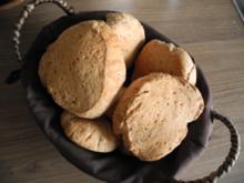 Brot & Brötchen : Dinkel - Brötchen - Rezept