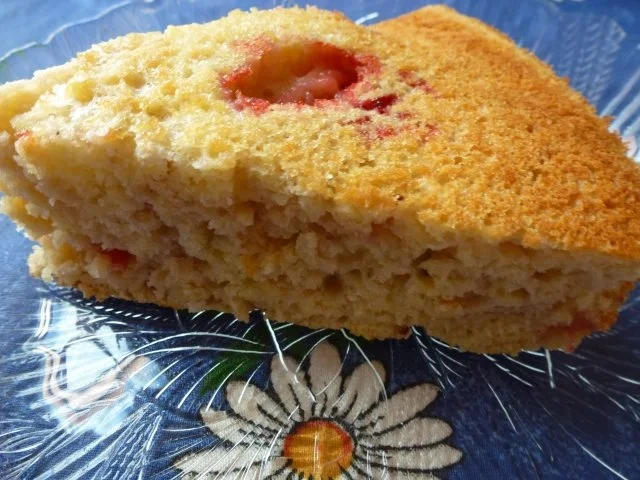 Rezept: Warmer Erdbeerkuchen mit Vanillesauce Bild Nr. 2 Warmer Erdbeerkuchen mit Vanillesauce - Rezept - Bild Nr. 2