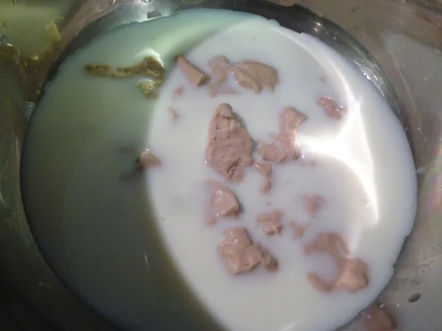 Rezept: Warmer Erdbeerkuchen mit Vanillesauce Bild Nr. 5 Warmer Erdbeerkuchen mit Vanillesauce - Rezept - Bild Nr. 5