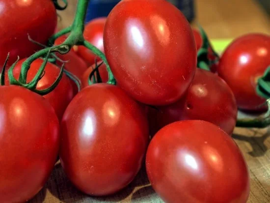 Spaghetti mit roher scharfer Tomatensauce - Rezept - Bild Nr. 2