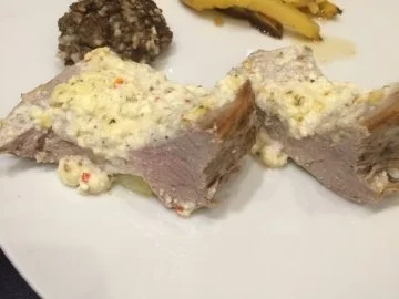 Little bit hot and spicy: mit Schafskäse überbackenes Schweinefilet auf Zitronenkartoffeln - Rezept - Bild Nr. 2