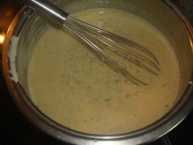 Hackbällchen in Käse-Kapern Soße - Rezept - Bild Nr. 3