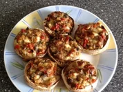 Rezept: Gefรผllte Champignons mit Feta und Paprika Gefรผllte Champignons mit Feta und Paprika - Rezept