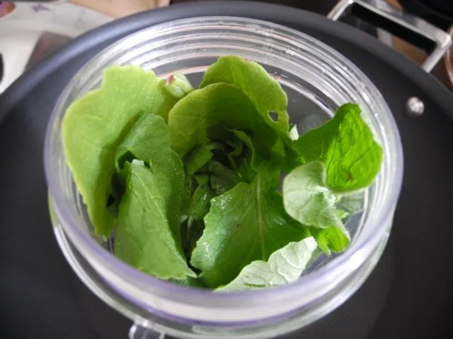 Smoothie : Pure Energie - Radieschen - Grün mit Banane - Rezept - Bild Nr. 3